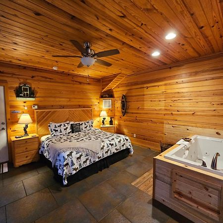 5 Min To Beaver Lake-King Bed-Fire Pit-Jetted Tub #1 Eureka Springs Dış mekan fotoğraf
