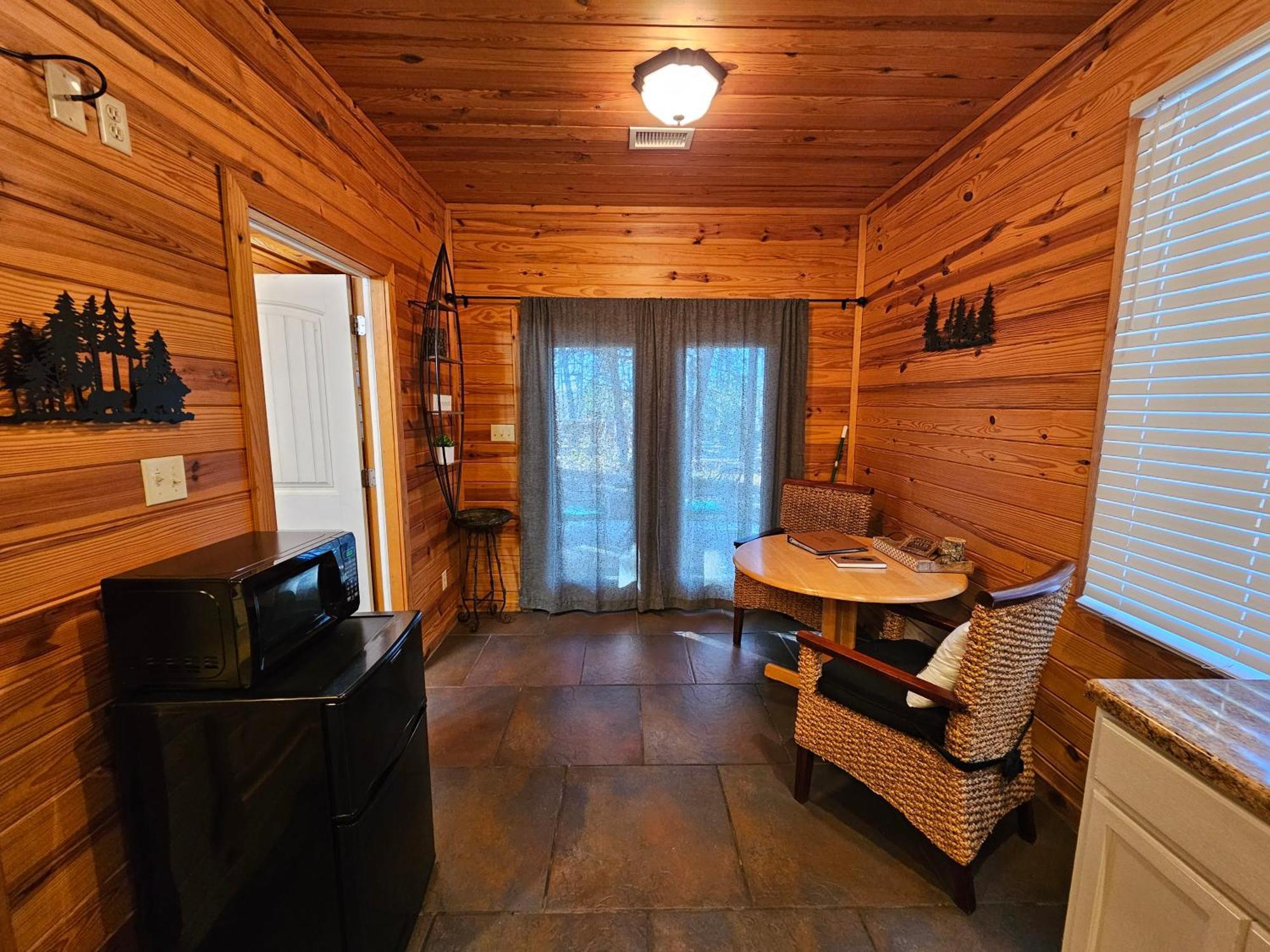5 Min To Beaver Lake-King Bed-Fire Pit-Jetted Tub #1 Eureka Springs Dış mekan fotoğraf